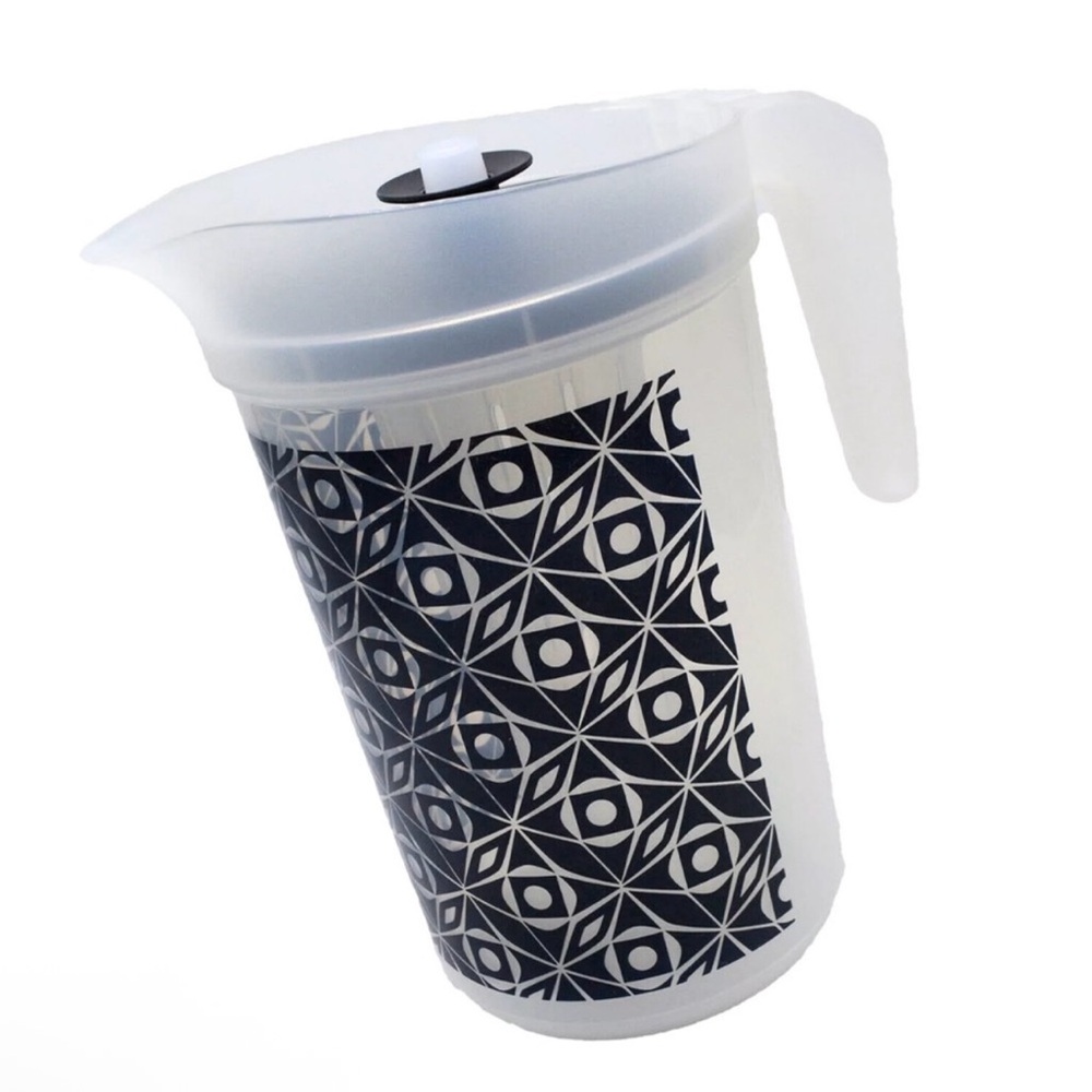 Tupperware Pitcher 2 Quart Push Button with Infuser‎ Deco Vibe Black